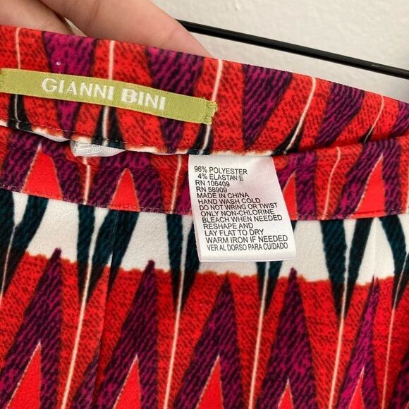 ‎Gianni bini high waist chevron shorts - Picture 2 of 4